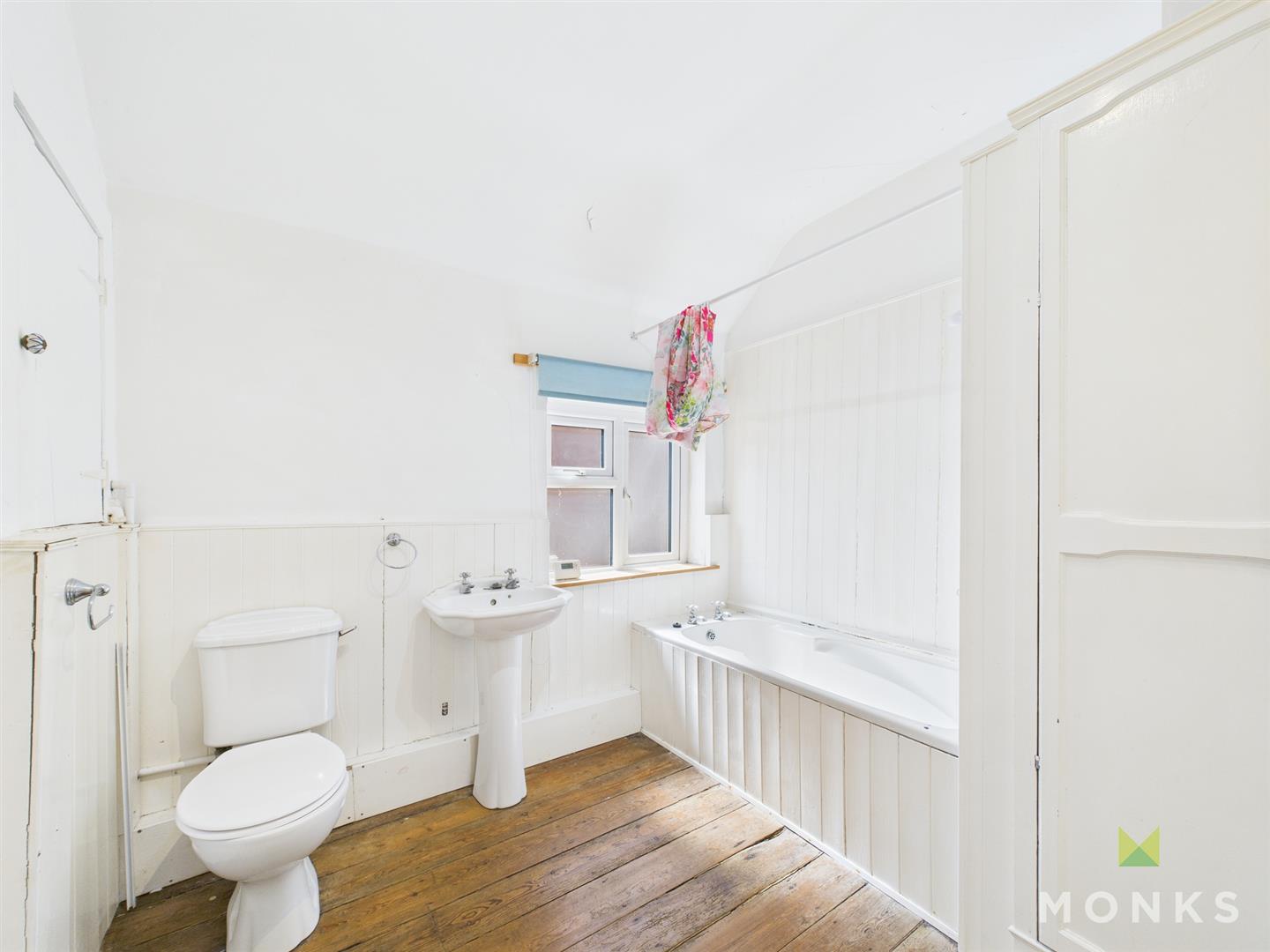 1 Hatfield Terrace Off Darwin Street, Shrewsbury, SY3 8QG For Sale 1 Hatfield Terrace Off Darwin Street, Shrewsbury, SY3 8QG For Sale